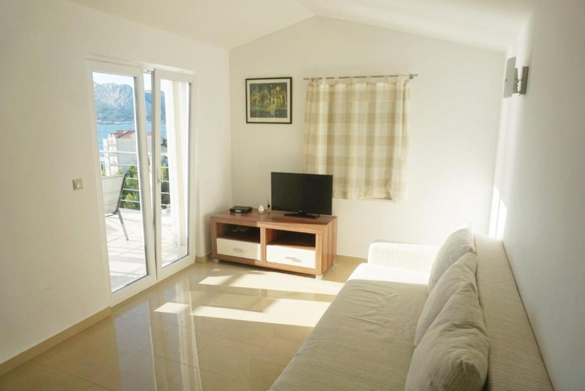 Villa Mateo&Andrea**** Omiš Eksteriør bilde